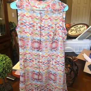 Women’s multi colored Cabi sleeveless blouse